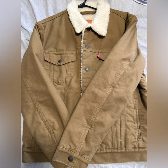 Levi's Men's Tan Sherpa Collar Jacket - Picture 2 of 4
